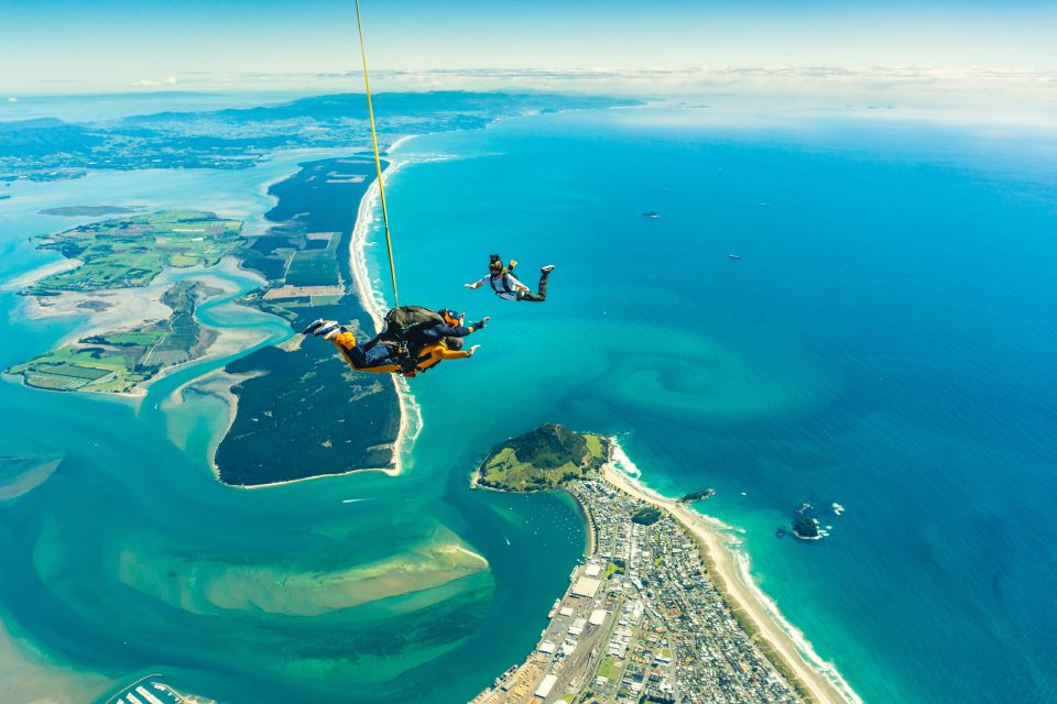 From Tauranga: Skydive Over Mount Maunganui - Booking Information