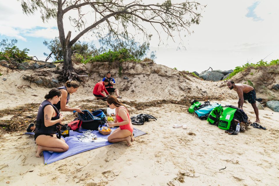 Gold Coast: Wave Break Island Kayaking & Snorkeling Tour - Directions