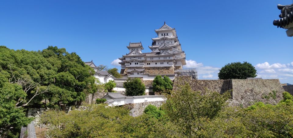 Half-Day Himeji Castle Town Bike Tour With Lunch - Koko-en Garden
