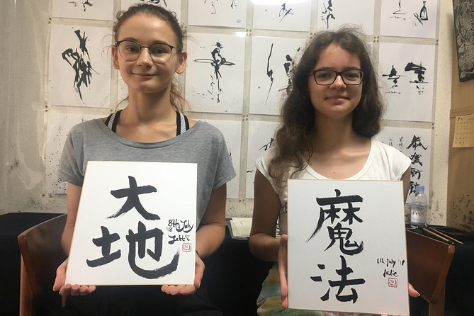 Japanese Calligraphy Experience With a Calligraphy Master - Getting to the Studio