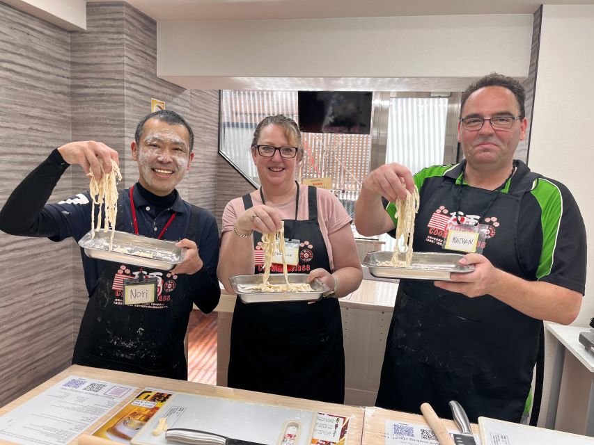 Kyoto: Japanese Udon and Sushi Cooking Class With Tastings - Traditional Japanese Confection Making