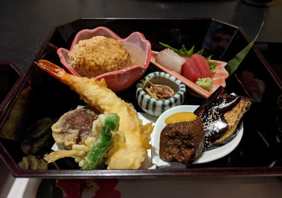 Kyoto: Nishiki Market Food Tour - Dashi and Tamagoyaki Delights
