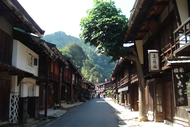 Magome & Tsumago Nakasendo Trail Day Hike With Government-Licensed Guide - Inclusions and Exclusions