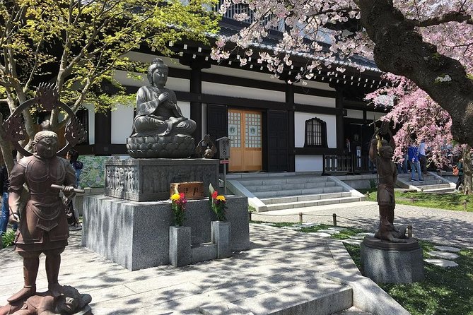 Private Car Tour to See Highlights of Kamakura, Enoshima, Yokohama From Tokyo - Private Transportation