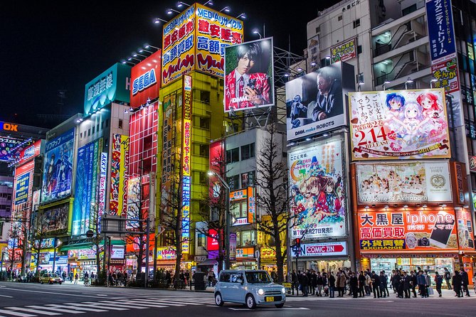 Private Tokyo Photography Walking Tour With a Professional Photographer - Accessibility