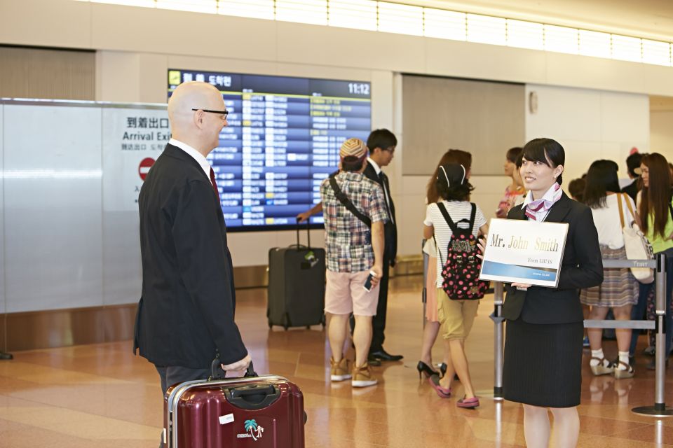 Tokyo: Haneda Airport Meet-and-Greet Service - Onward Ticket Booking