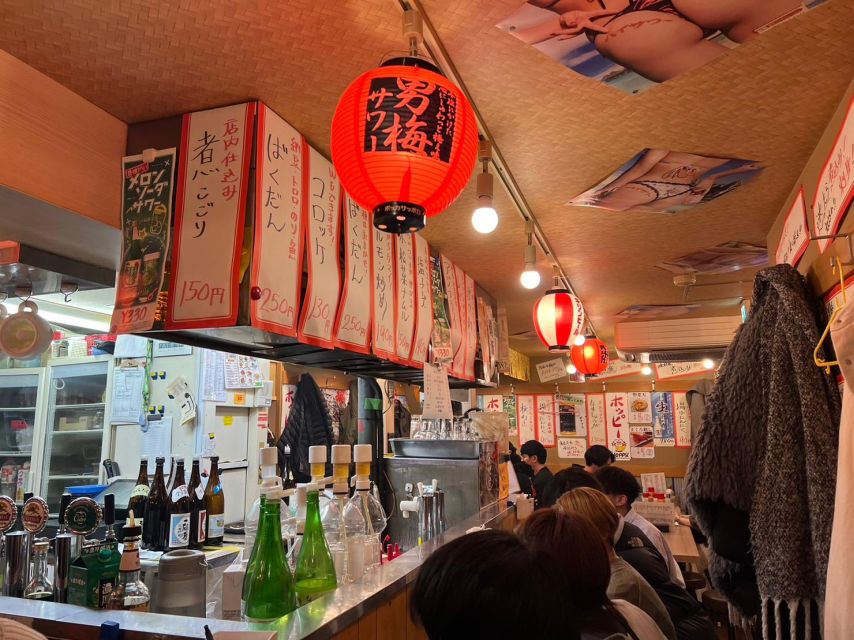 Tokyo Retro Izakaya and Bar Experience in Shinjuku - Izakaya Culture and Drinks