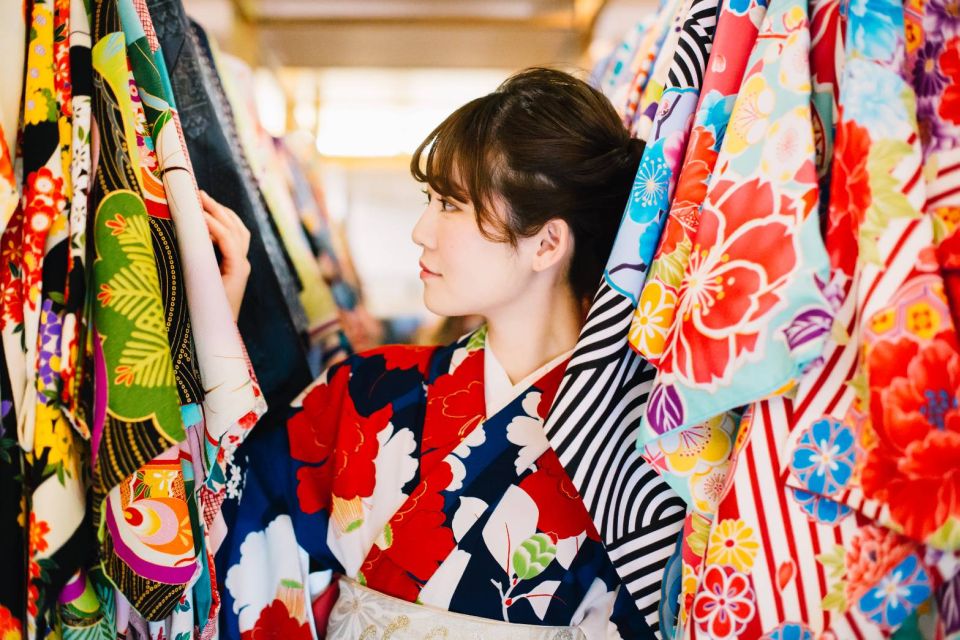Tokyo: Traditional Kimono Rental Experience at WARGO - Frequently Asked Questions