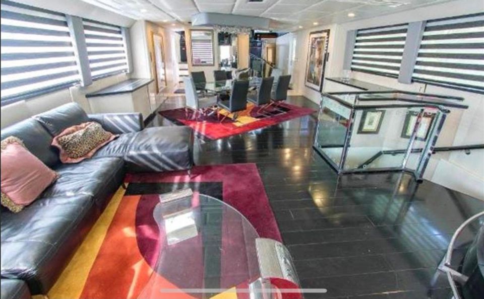 Vice Yacht Rentals of South Beach - Highlights and Inclusions