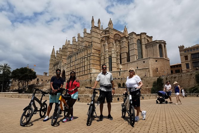 3 Hours Historical E-Bike Tour in Palma De Mallorca - Exploring the Old Town