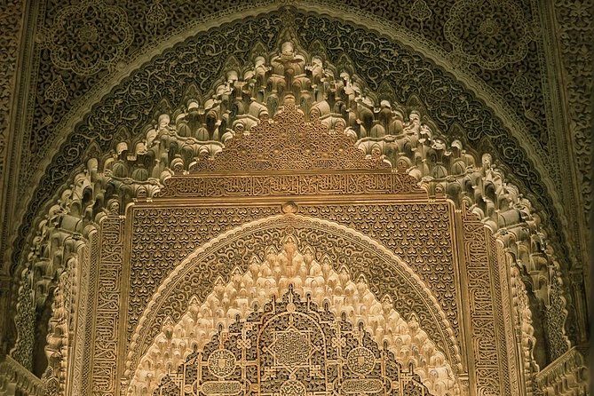 Alhambra Skip-The-Line Private Tour Including Nasrid Palaces - Frequently Asked Questions