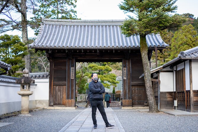 Exclusive Kyoto Essentials Tour With Professional Photography - Private Tour Experience