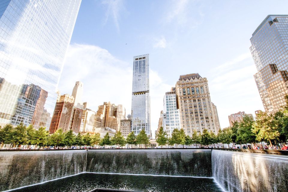 Ground Zero 9/11 Memorial Tour & Optional 9/11 Museum Ticket - Guided Tour of Ground Zero