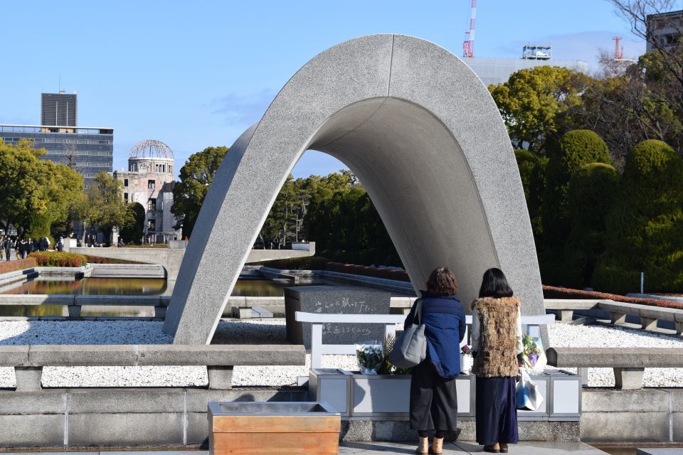 Hiroshima: Hidden Gems and Highlights Private Walking Tour - Hiroshimas History, Culture, and Food