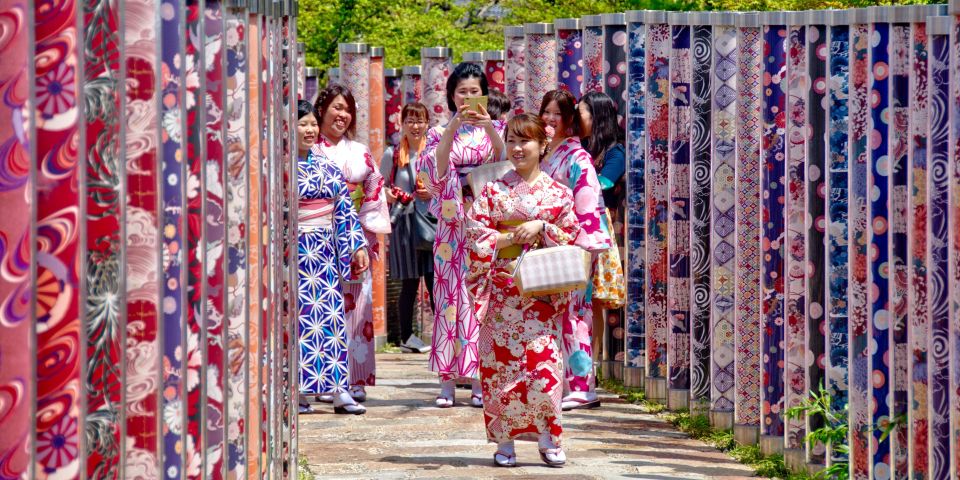 Kyoto: Arashiyama Forest Trek With Authentic Zen Experience - Traditional Tea Ceremony