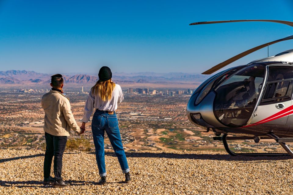 Las Vegas: Red Rock Canyon Helicopter Landing Tour - Helicopter Flight Experience