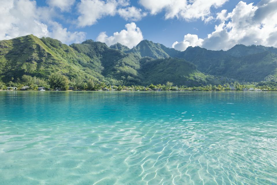 Moorea Highligts: Blue Laggon Shore Attractions and Lookouts - Directions