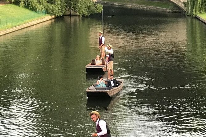 Private Cambridge Punting Tour - Group Size and Exclusivity