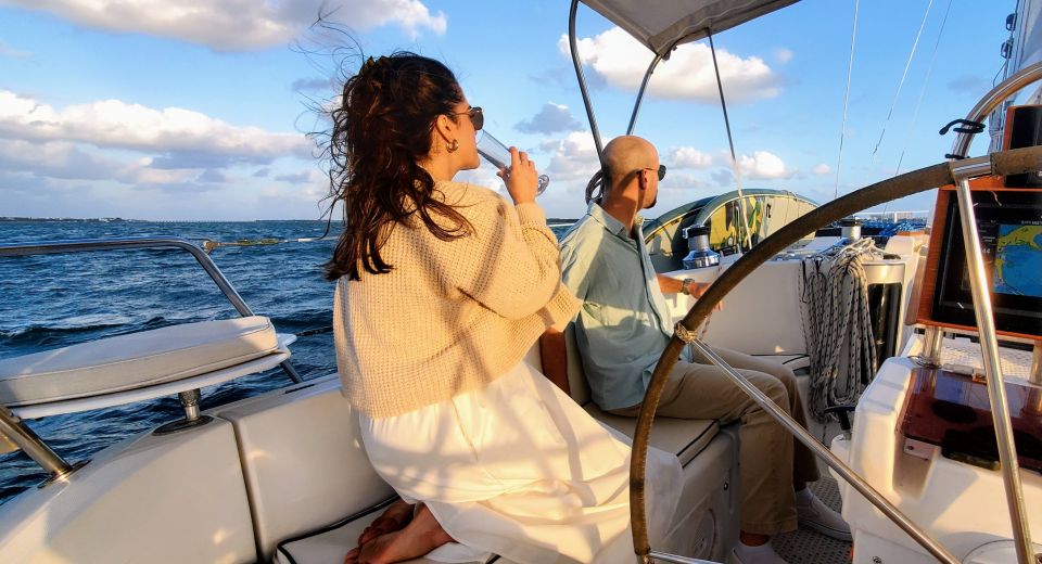 Romantic Private Sailing in Miami - Experienced Captain and Crew