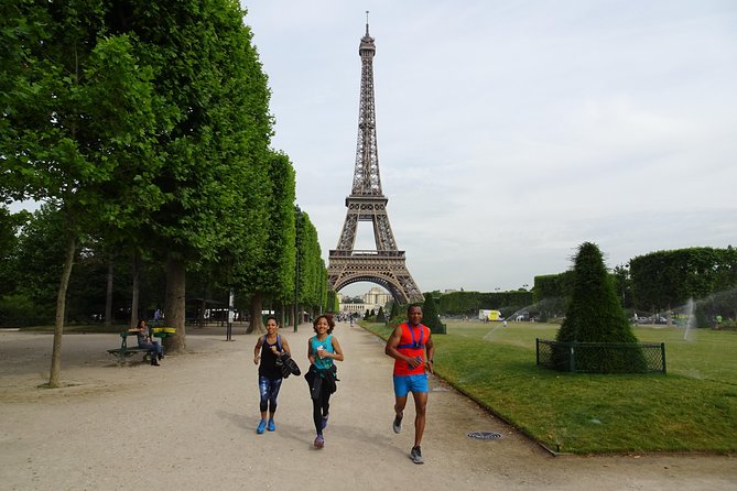 Sports, Fun and Educational Discovery of Paris - Fun Tours for All Ages