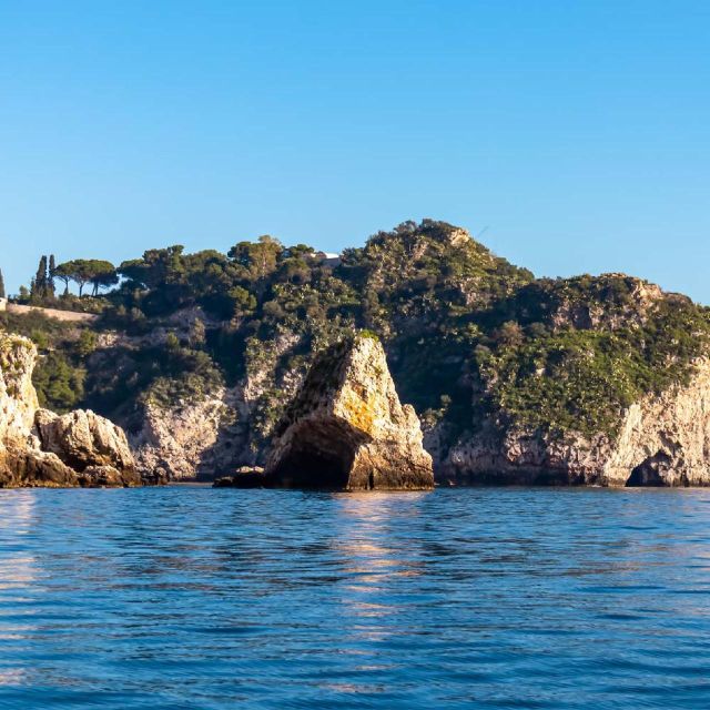 Taormina: Private Speedboat Tour With Aperitif and Swim Stop - Meeting Point