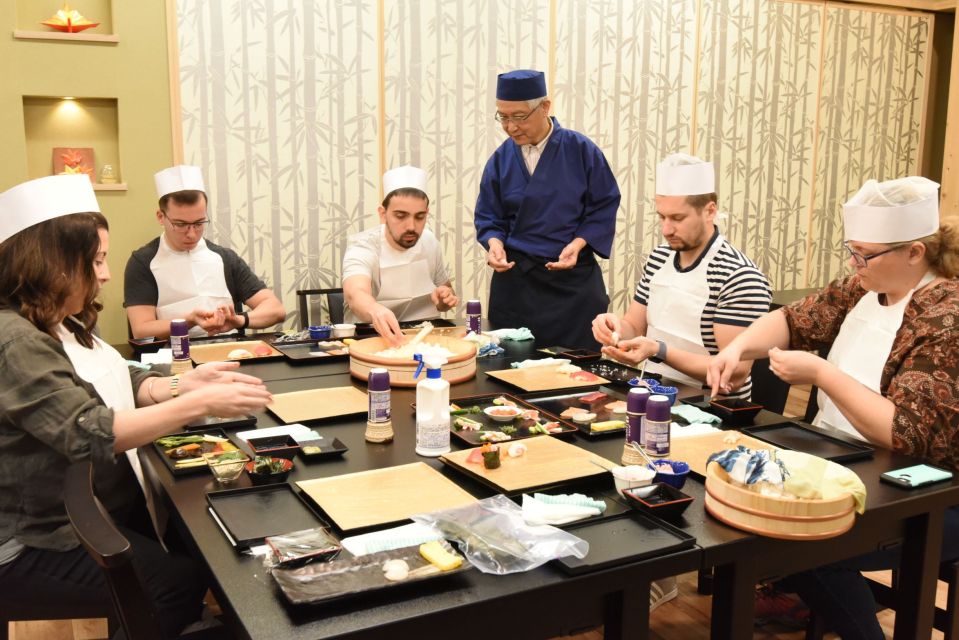 Tokyo: Tsukiji Market Guided Tour & Sushi-Making Experience - Crafting Nigiri, Hosomaki, Gunkanmaki