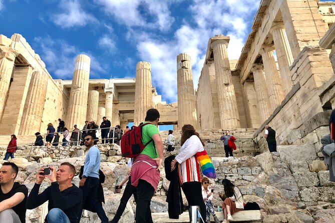 Visit of the Acropolis With an Official Guide - Benefits of an Official Guide