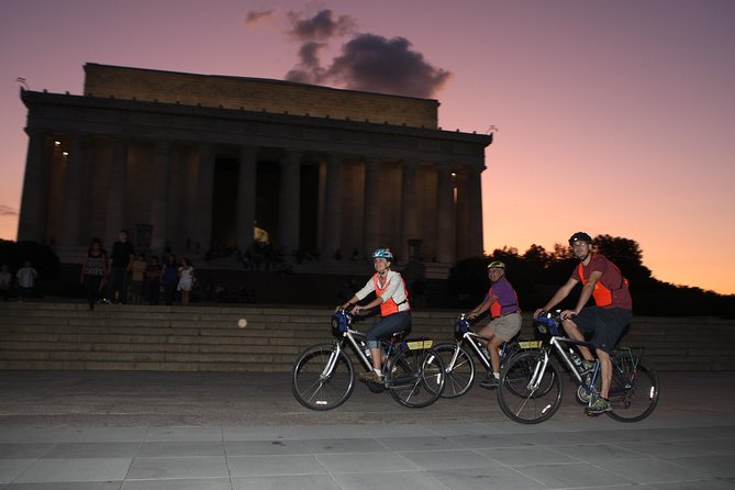 Washington DC Sites at Night Guided Bicycle Tour - Customer Reviews