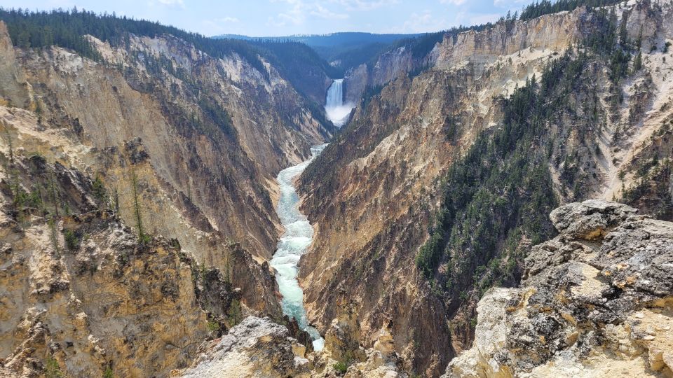 Yellowstone National Park Private Day Tour - Pricing and Inclusions