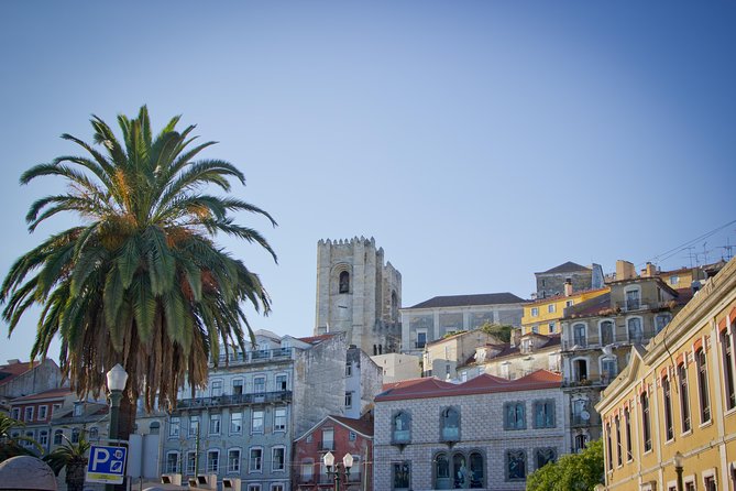 1.5-Hour Private Tuk Tuk Tour of Lisbon Old Town and City Center - Personalized Itinerary