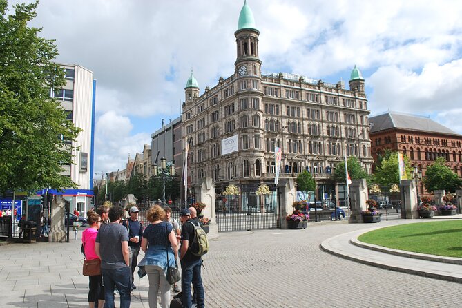 Best of Belfast Walking Tour - Small Group Experience