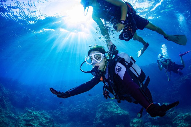 Blue Cave Experience Diving [Charter System / Boat Holding] | I Am Very Satisfied With the Beautiful Facilities of the Shop - Choosing the Blue Cave Experience