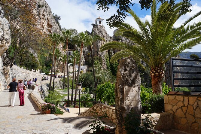 From Albir, Altea, Benidorm & Calpe: Guadalest & Algar Excursion - Key Points