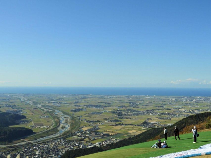 From Kanazawa: Temples, Panoramic Landscape and Butterflies - Meeting Point