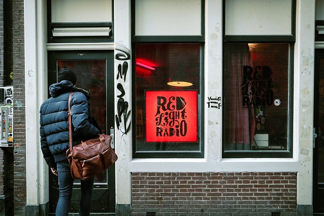 Guided Tour of the Red Light District of Amsterdam - Tour Logistics