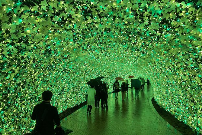 Half-Day Tour to Enjoy Japans Largest Illumination and Outlet - Tour Reviews