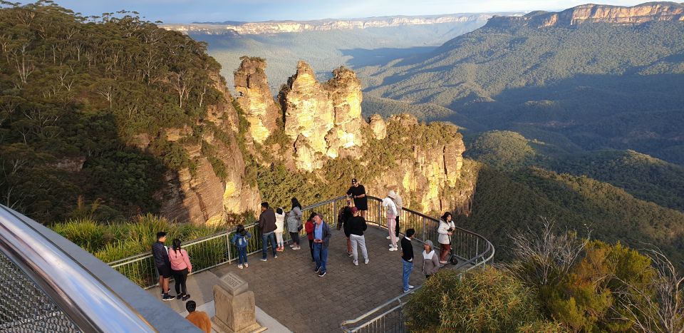 Katoomba: Blue Mountains Full-Day Hop-On Hop-Off Bus Tour - Frequently Asked Questions
