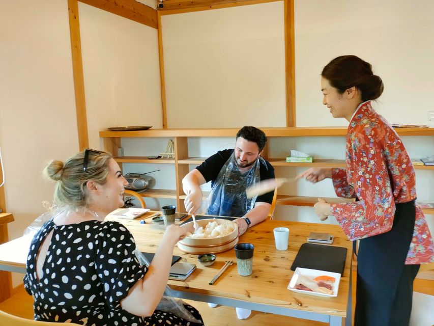 Kyoto: Authentic Sushi Making Cooking Lesson - Japanese Culture and History