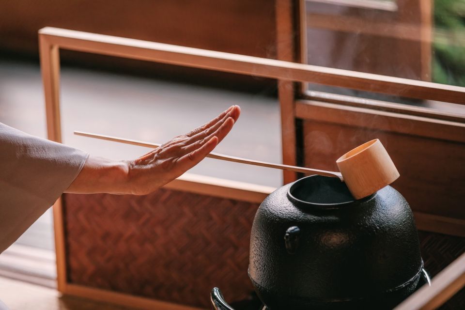 Kyoto: Private Tea Ceremony With a Garden View - Savoring Seasonal Sweets
