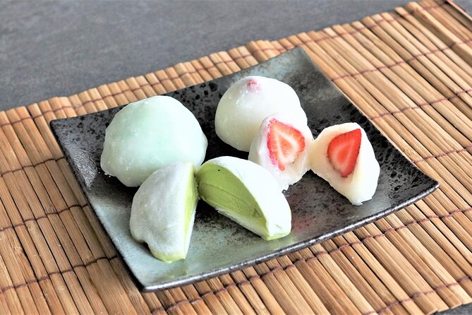 Mochi Making at a Private Studio in Tokyo - Cancellation Policy and Minimum Requirements