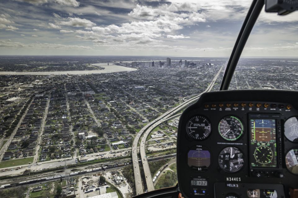 New Orleans: Daytime City Helicopter Tour - Booking and Cancellation