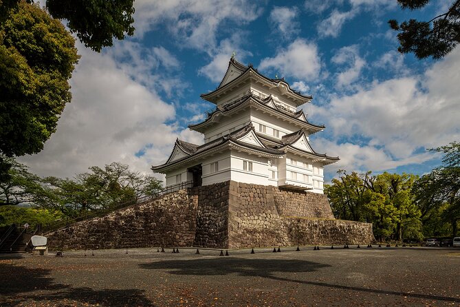 Odawara Castle and Town Guided Discovery Tour - Glowing Guest Reviews