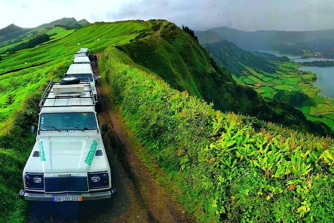 Off the Beaten Track Half Day Sete Cidades Jeep Tour - Reviews