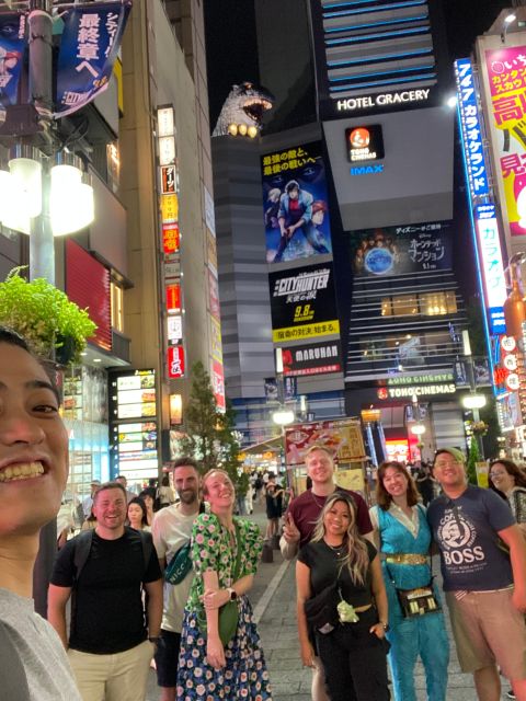 Shinjuku: Bar Hopping Night Tour at Japanese Izakaya - Highlights of the Excursion