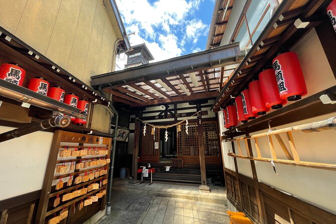 Takayama Old Town Walking Tour With Local Guide - Explore Takayamas Culture and History