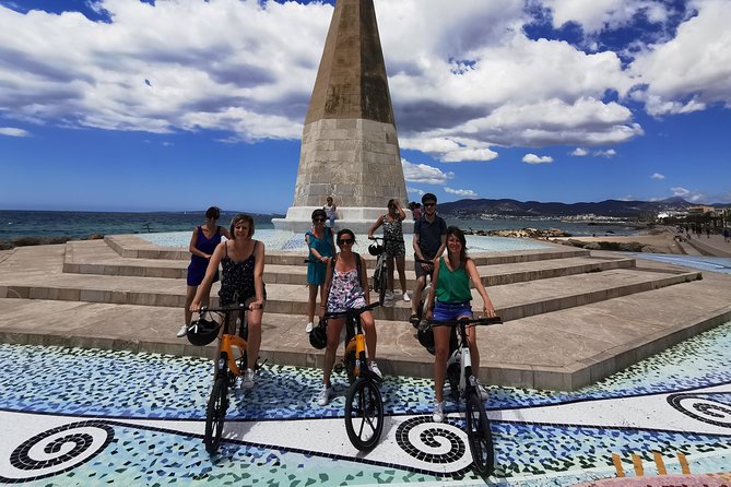 3 Hours Historical E-Bike Tour in Palma De Mallorca - Discovering Architectural Landmarks