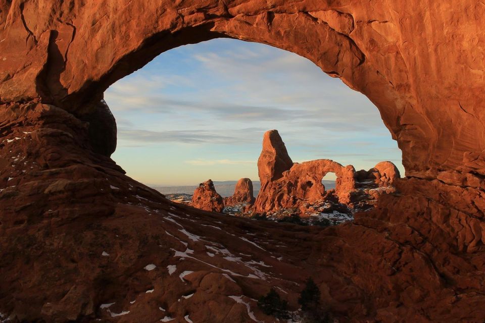 From Moab: Full-Day Canyonlands and Arches 4x4 Driving Tour - Important Booking Details