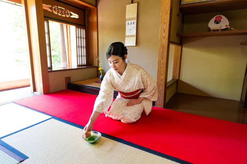 Kyoto: Private Tea Ceremony With a Garden View - Enjoying the Japanese Gardens