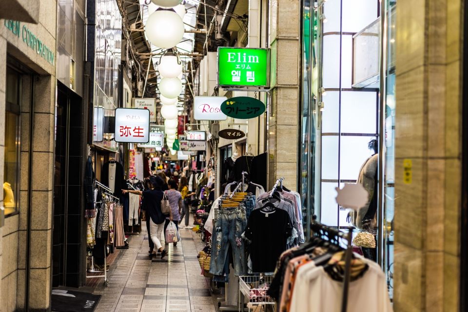 Osaka: Main Sights and Hidden Spots Guided Walking Tour - Meeting Point and Transportation