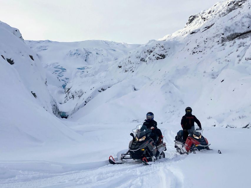 Snowmobile and Snowshoe Dual Adventure From Seward, AK - Safety and Preparation